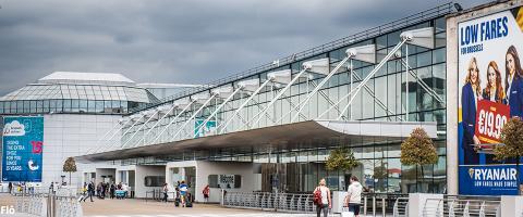 5 astuces pour des billets d’avion et de train moins chers