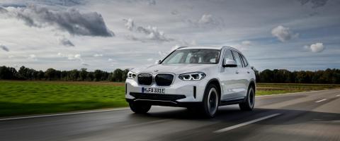 BMW iX3