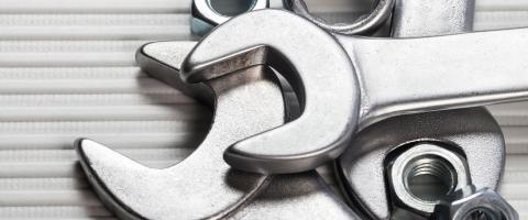 Outils pour l'entretien auto ou vélo.