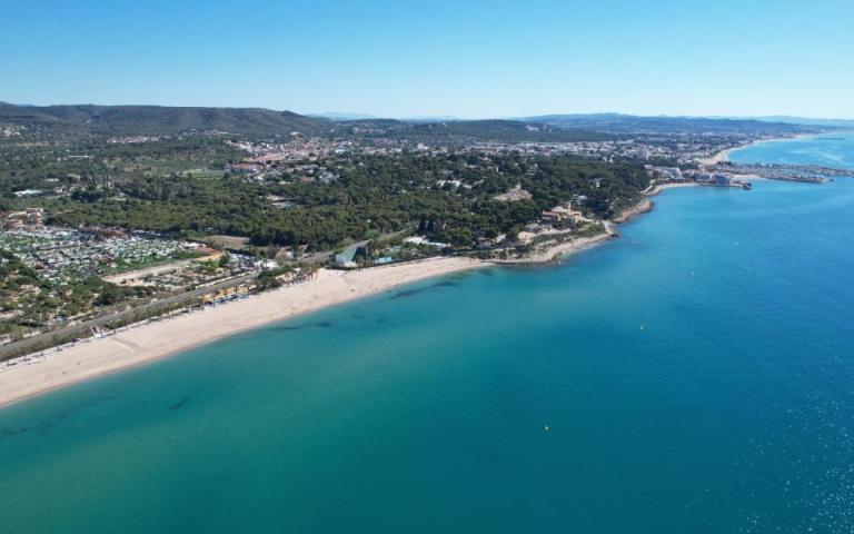 Camping Playa Bara
