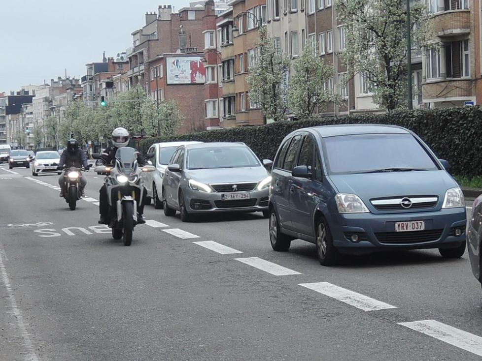 route traffic
